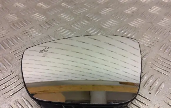 Opel Mokka X Wing mirror glass 8902-303lh