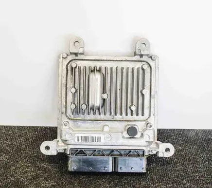 Mercedes-Benz E W212 Engine control unit/module