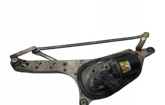 Renault Laguna II Front wiper linkage and motor 8200000525
