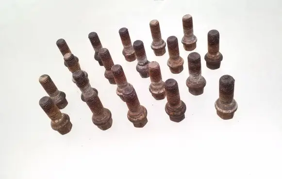 Audi A4 S4 B8 8K Nuts/bolts 
