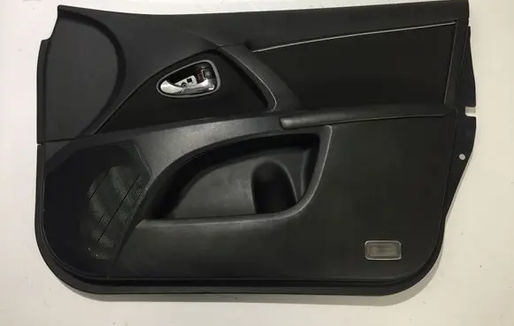 Toyota Avensis T270 Front door card panel trim 6777705040