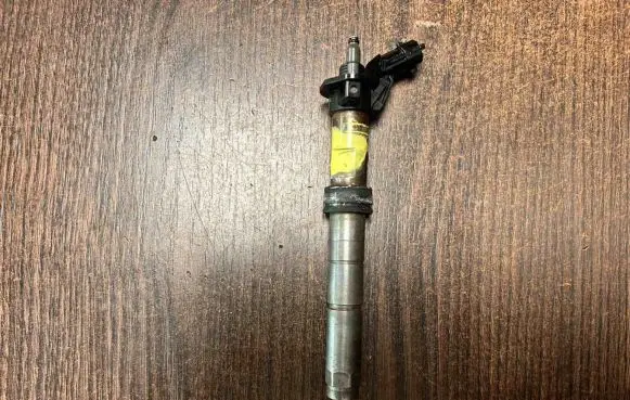 Iveco Daily 4th gen Fuel injector 0445116019 504385557