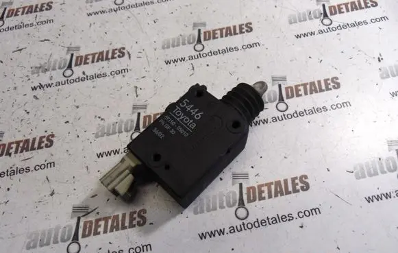 Toyota Avensis T220 Tailgate boot lock/latch motor 6915005010