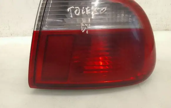Seat Toledo II (1M) Rear/tail lights