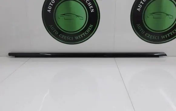 BMW X5 G05 Front door glass trim molding 51337444094