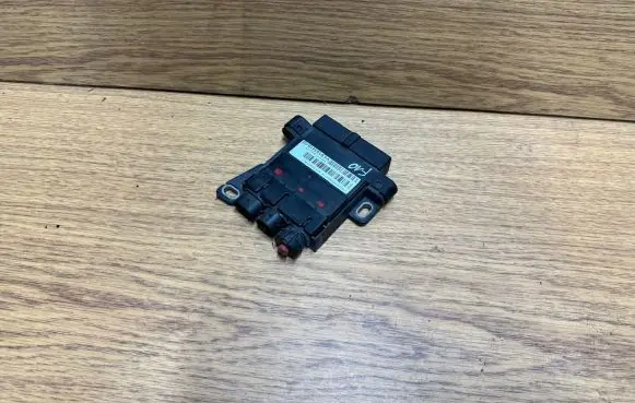 BMW 7 F01 F02 F03 F04 Current control relay 9153418 695101