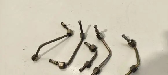 Opel Astra H Fuel line/pipe/hose 