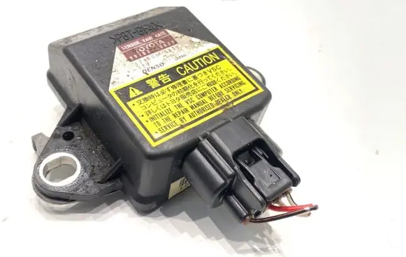 Toyota Land Cruiser (FJ75) ESP acceleration yaw rate sensor 8918360020