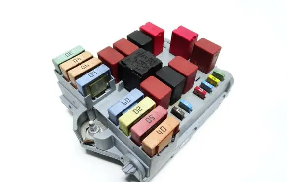 Fiat Ducato Fuse module 1388590080