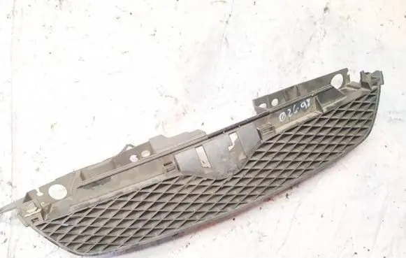 Mazda 3 I Front grill 71271yn02