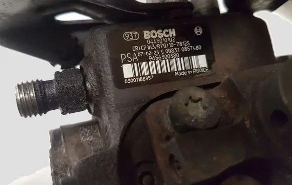 Peugeot 407 Fuel injection high pressure pump 0445010102 9656300380 0857480