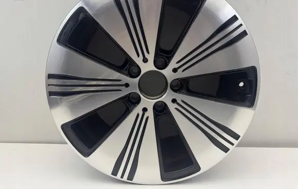 Mercedes-Benz EQC R18 alloy rim 