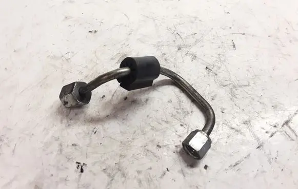 Opel Insignia A Fuel injector supply line/pipe 55573469