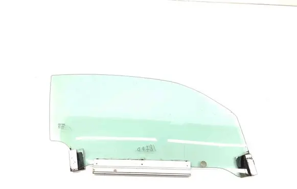 Jaguar XK8 - XKR Front door window/glass (coupe) GJA1000BG