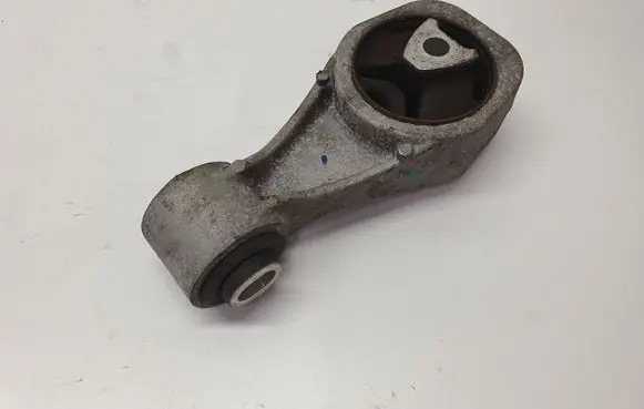Nissan Juke I F15 Engine mount bracket 20150615A 113501K0A