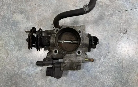 Subaru Impreza II Throttle valve 16114AB023 16114AB024 2TT60353