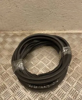 Opel Corsa D Front door rubber seal 