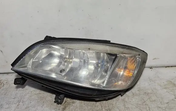 Opel Zafira A Headlight/headlamp 205738