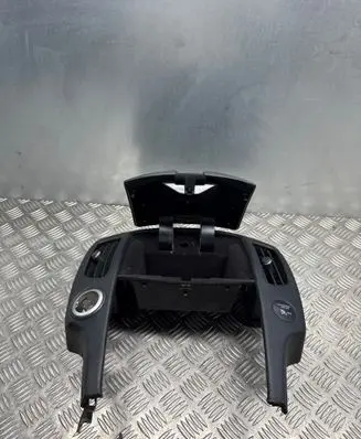 Nissan 370Z Center console 682501EA0A