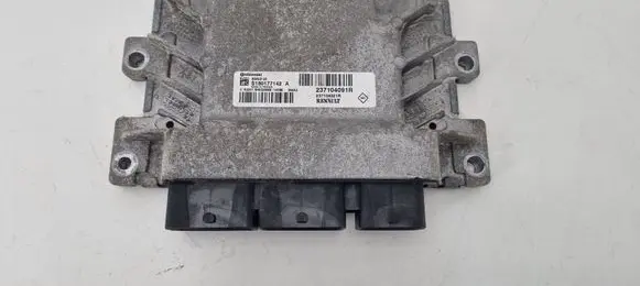 Renault Twingo II Engine control unit/module 237104091R S180177142A 237104321R