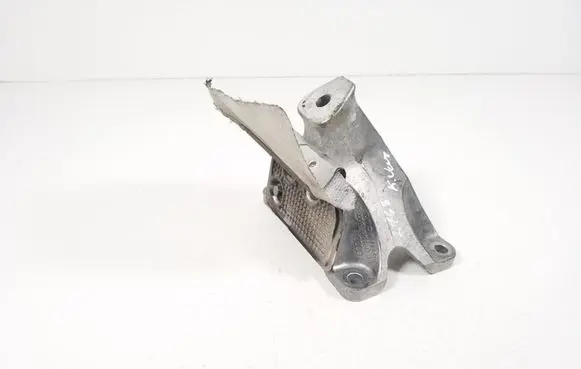 Audi A4 S4 B8 8K Engine mounting bracket 8K0199307BF