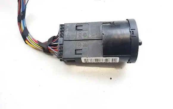 Skoda Fabia Mk2 (5J) Light switch 1U0941531D