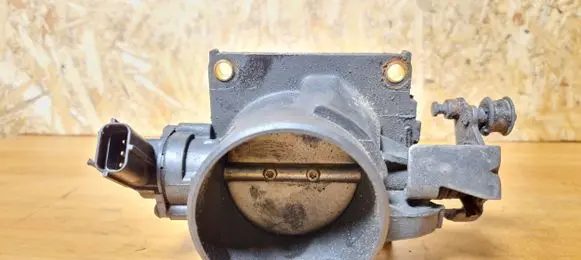 Ford Focus Throttle valve 988f9b989