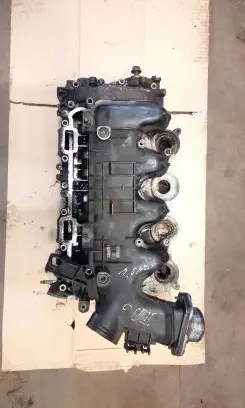 Citroen Berlingo Engine head 