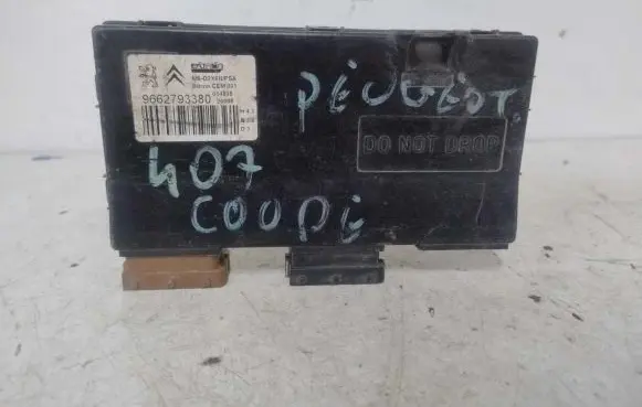 Peugeot 407 Seat control module 9662793380