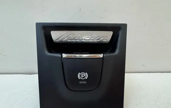 Porsche Macan (95B) Hand parking brake switch 95B927225A