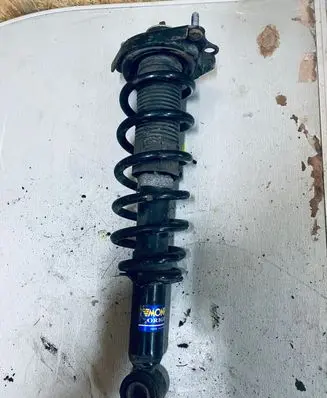 Toyota Corolla Verso E121 Rear shock absorber/damper E1A15 02126