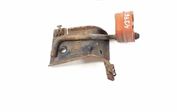 Jaguar F-Pace Muffler mount bracket/holder GX735A0224CB