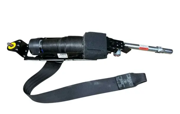 Volvo C30 Front seatbelt 9123539