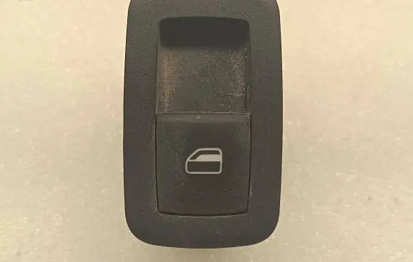 Chrysler Pacifica Electric window control switch 68234086AB 10116562