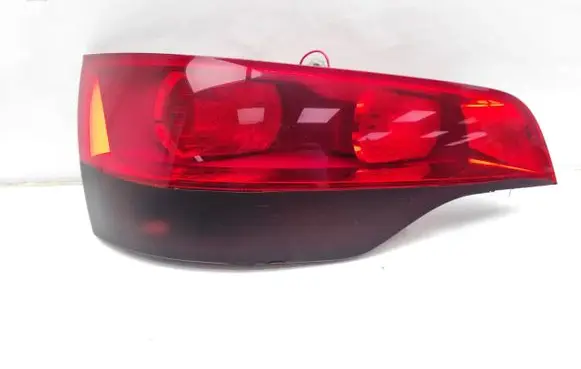 Audi Q7 4L Rear/tail lights 4L0945093