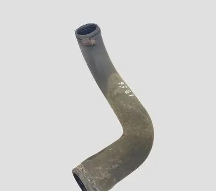 Volvo V40 Engine coolant pipe/hose
