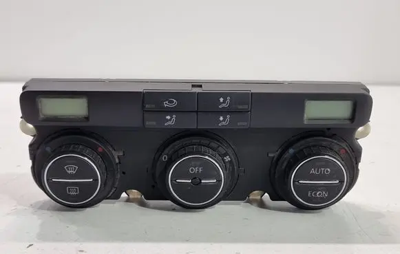 Volkswagen PASSAT B6 Climate control unit