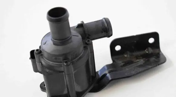 Audi A5 Electric auxiliary coolant/water pump 06H121601M