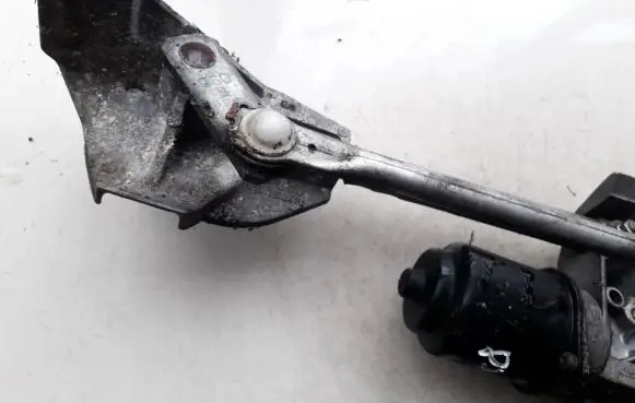 Mitsubishi Outlander Front wiper linkage and motor 059A 059-A