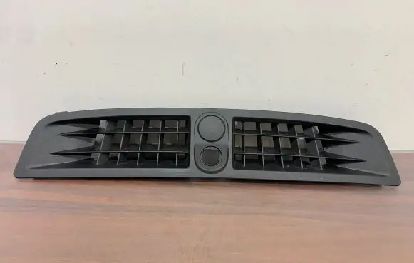 Mitsubishi Outlander IV Dash center air vent grill 8002C986