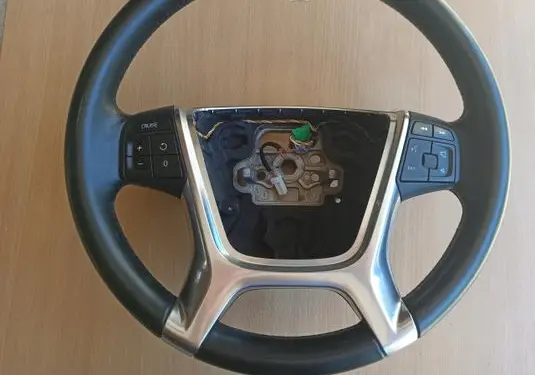 Volvo S80 Steering wheel 31271093