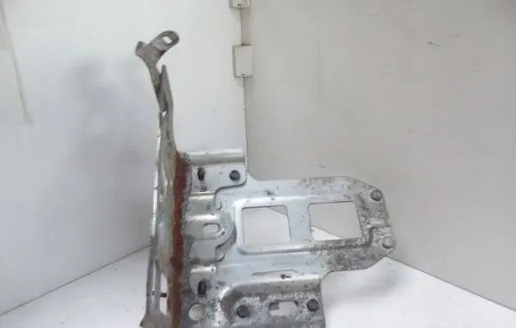 Nissan Qashqai Battery box tray 23714JD20B
