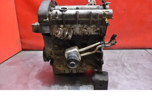 Volkswagen Golf IV Engine AZD