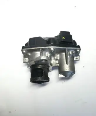 Nissan Qashqai EGR valve 147101478R 320190397 H8201061904