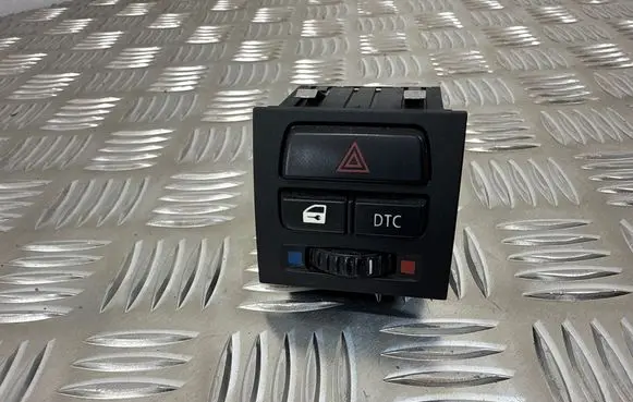 BMW 3 E90 E91 Hazard light switch 6945652