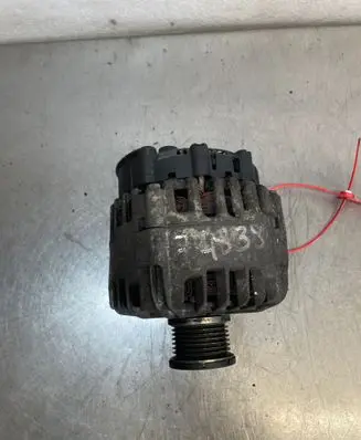 Renault Trafic III (X82) Generator/alternator 8200404459