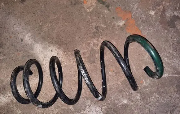 Opel Astra G Front coil spring NOCODE