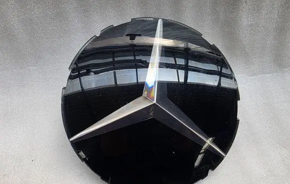 Mercedes-Benz ML AMG W164 Manufacturer badge logo/emblem A1648880411