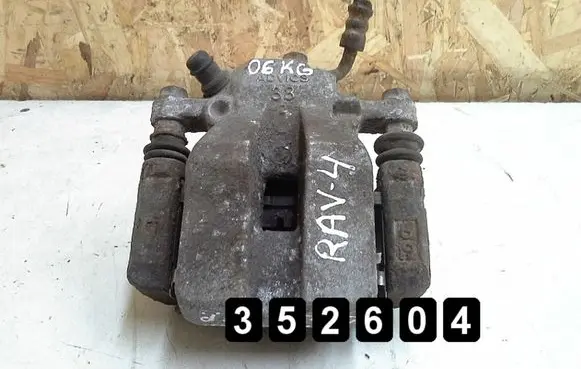 Toyota RAV 4 (XA30) Front brake caliper