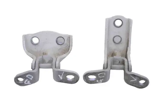 Hyundai Santa Fe Rear door upper hinge